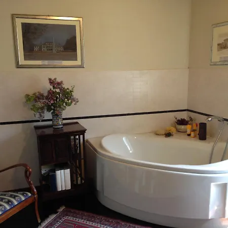 Bricco Delle Rose Bed & Breakfast *